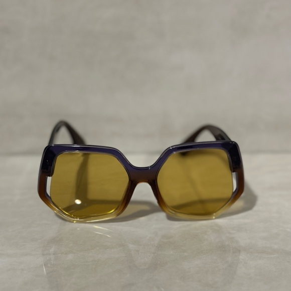 Miu Miu Vintage Sunglasses ✨ - Picture 2 of 5
